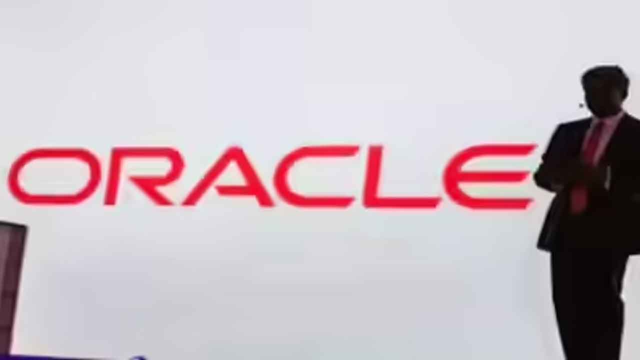 ఒరాకిల్‌లో 30 వేల ఉద్యోగాల కోత!