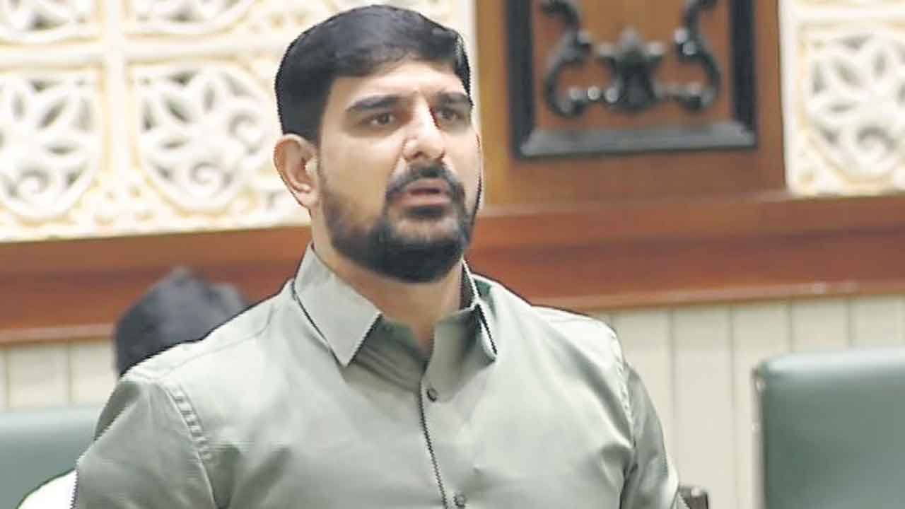 రైతులను ఆదుకోండి