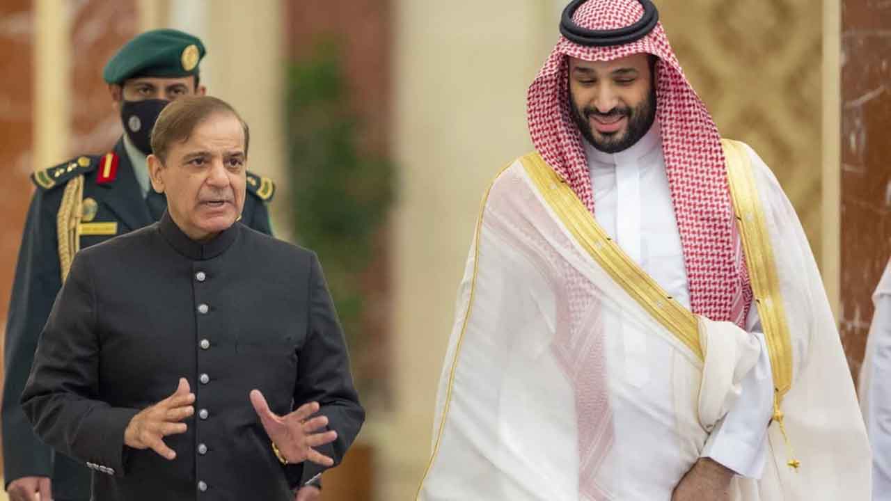 గల్ఫ్‌ యుద్ధంలోకి పాక్‌?