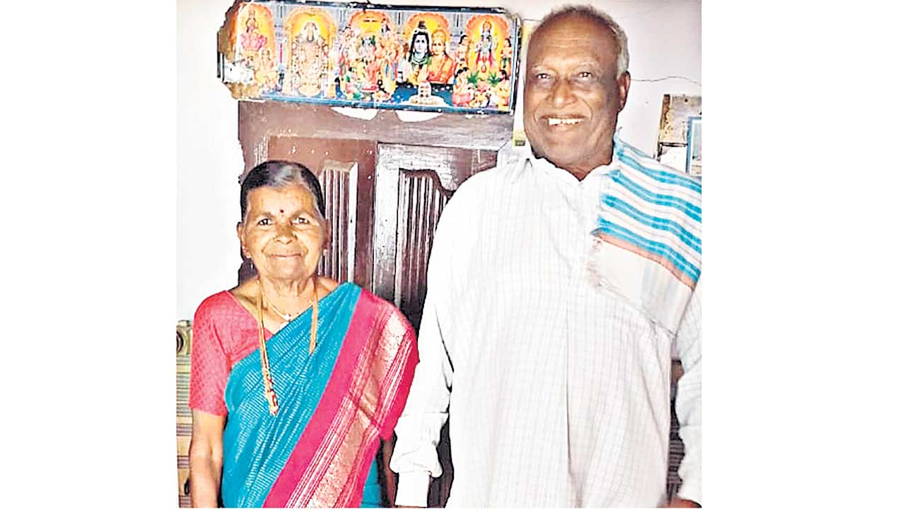 భర్త మరణాన్ని తట్టుకోలేక భార్య మృతి