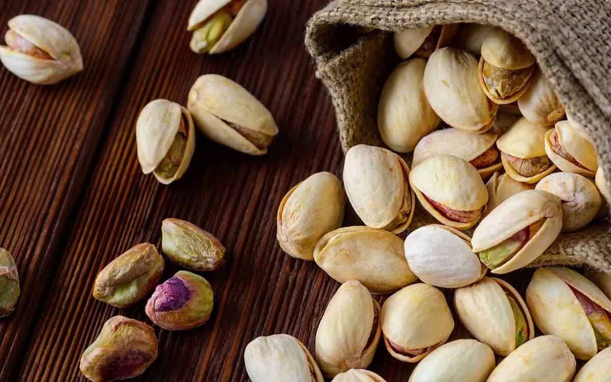 Pistachios | రోజూ గుప్పెడు పిస్తా ప‌ప్పును స్నాక్స్‌గా తింటే ఎన్నో ఉప‌యోగాలు