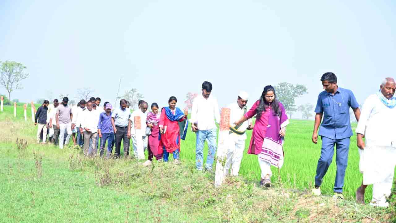Medak | పంట వివరాలు తప్పనిసరిగా నమోదు చేయాలి : కలెక్టర్ ప్రతిమా సింగ్
