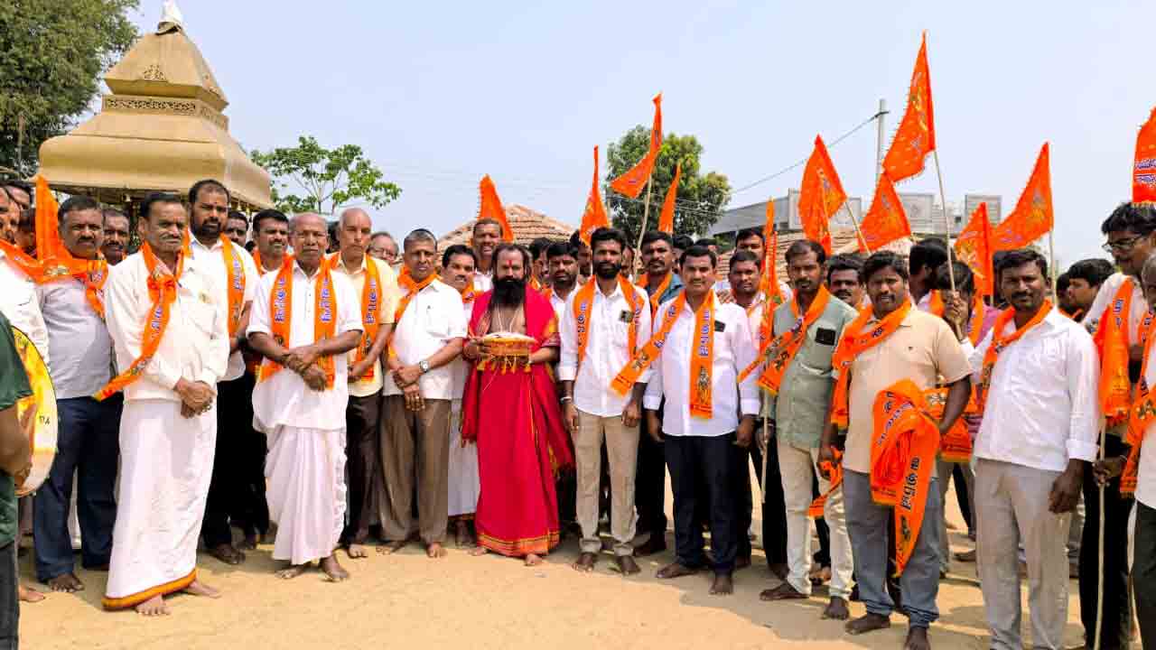 Ramsagar | 108 కలశాలతో ఘనంగా ‘గోటి తలంబ్రాల దీక్ష’.. రాంసాగర్ నుండి భద్రాచలానికి తలంబ్రాలు..!