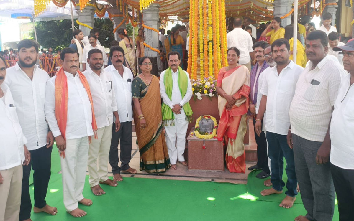 ‘అనంత విశ్వంలో సుమధుర పదం శ్రీరామ నామం’