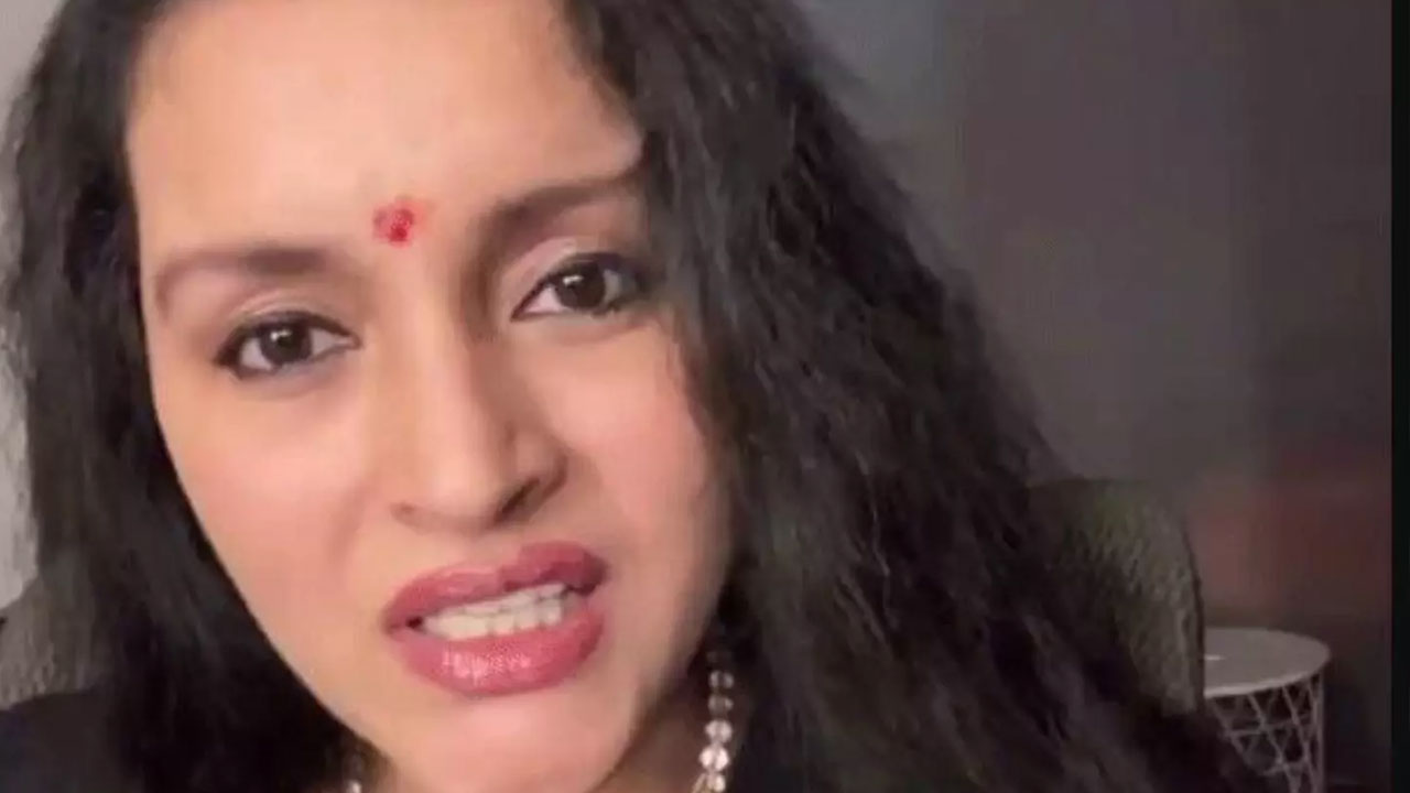 Renu Desai | అసభ్యక‌ర‌ కామెంట్స్‌పై రేణు దేశాయ్ ఫైర్.. సైబర్ పోలీసులకు ఫిర్యాదు చేస్తానంటూ హెచ్చరిక