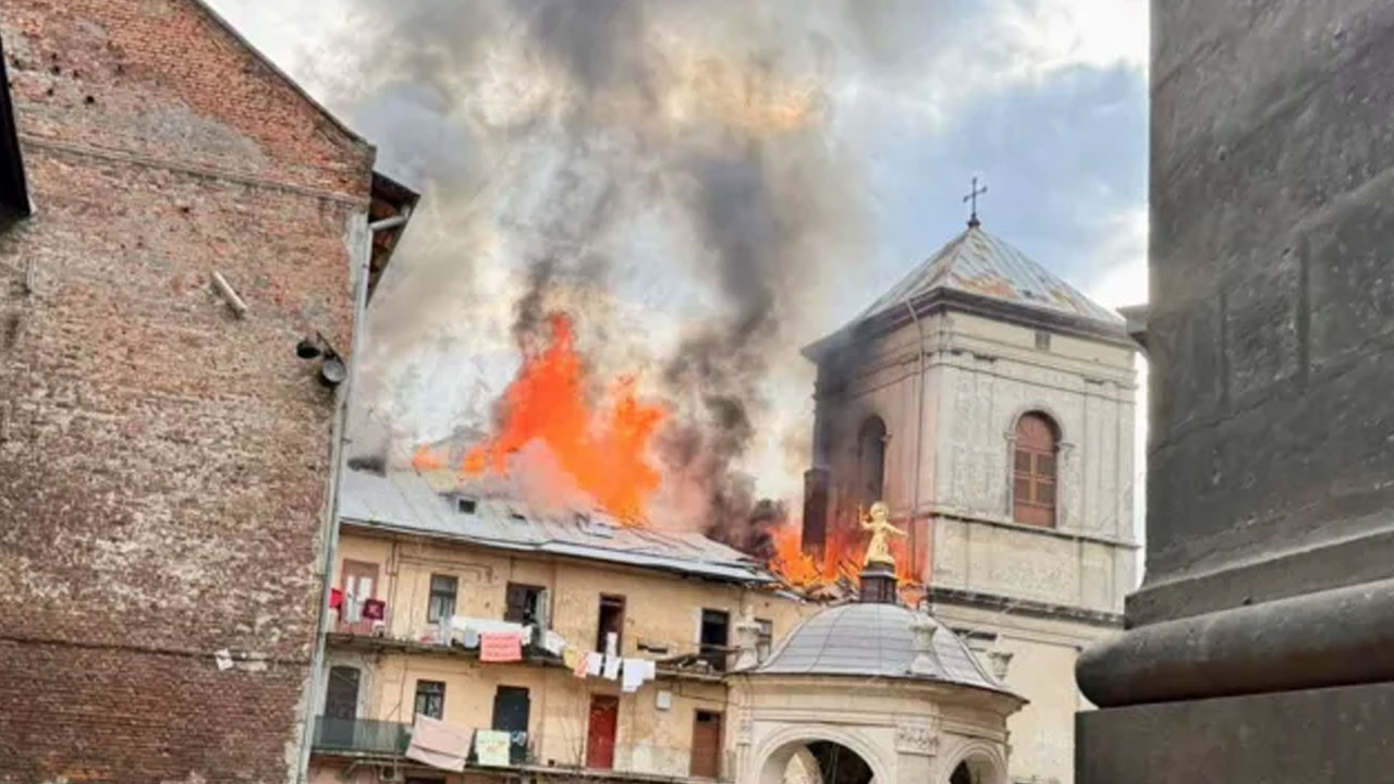 Russia Drones: ఉక్రెయిన్ ఉక్కిరిబిక్కిరి.. 1000 డ్రోన్ల‌తో విరుచుకుప‌డ్డ ర‌ష్యా