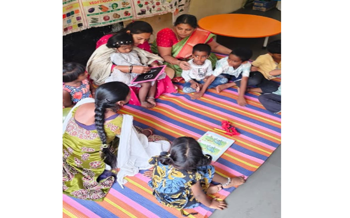 పిల్ల‌ల‌కు పోష‌కాహారం అందివ్వాలి : కార్పొరేట‌ర్ సింధు త‌ప‌స్వి