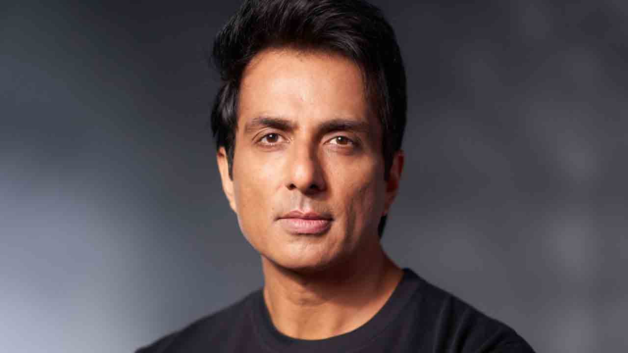 మానవత్వం చాటిన సోనూ సూద్‌