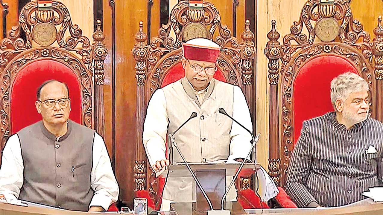 వ్యవసాయానికి రేర్‌.. పట్టణాభివృద్ధికి క్యూర్‌