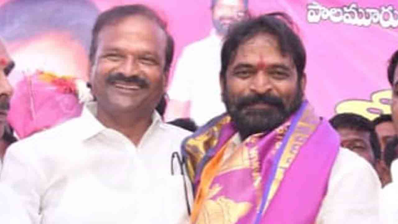 సంస్కృతి, సంప్రదాయాలను భావితరాలకు అందించాలి.. కవి సమ్మేళనంలో సింగిరెడ్డి నిరంజన్‌రెడ్డి