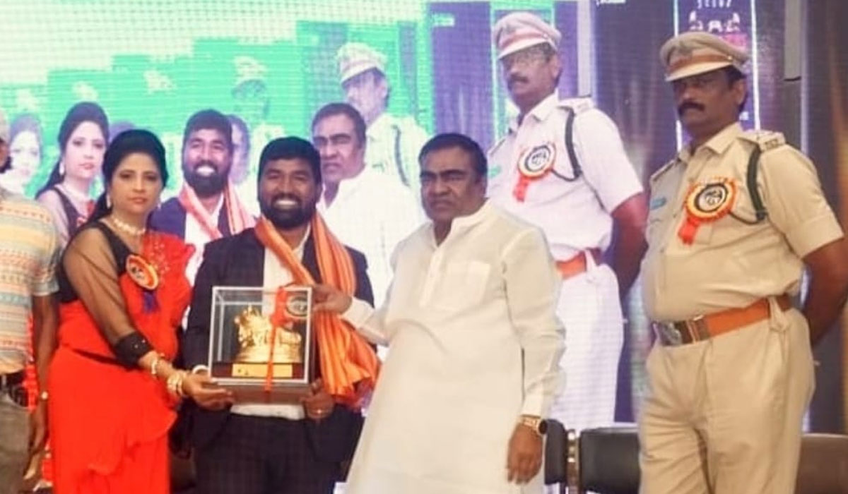 Golden Nandi Award | సామాజిక సేవకు గుర్తింపుగా రేకొండవాసికి గోల్డెన్ నంది అవార్డు