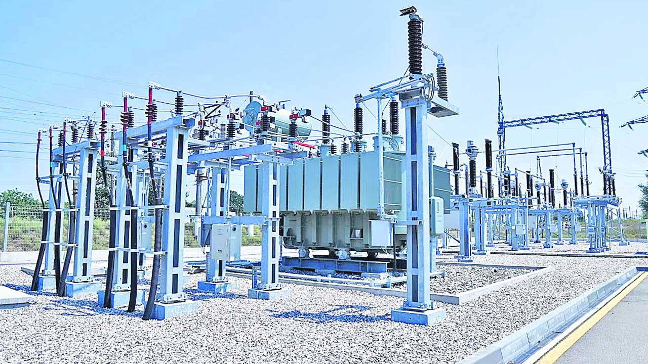 కరెంట్‌ కష్టాలు షురూ