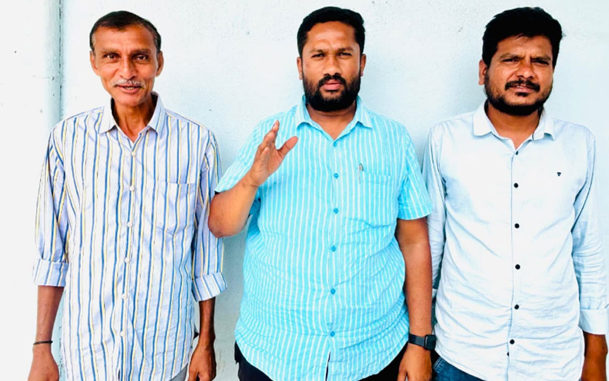 ఔట్ సోర్సింగ్ ఉద్యోగుల వేతనాల పెంపు ప్రకటించాలి : సురేశ్‌ నాయక్