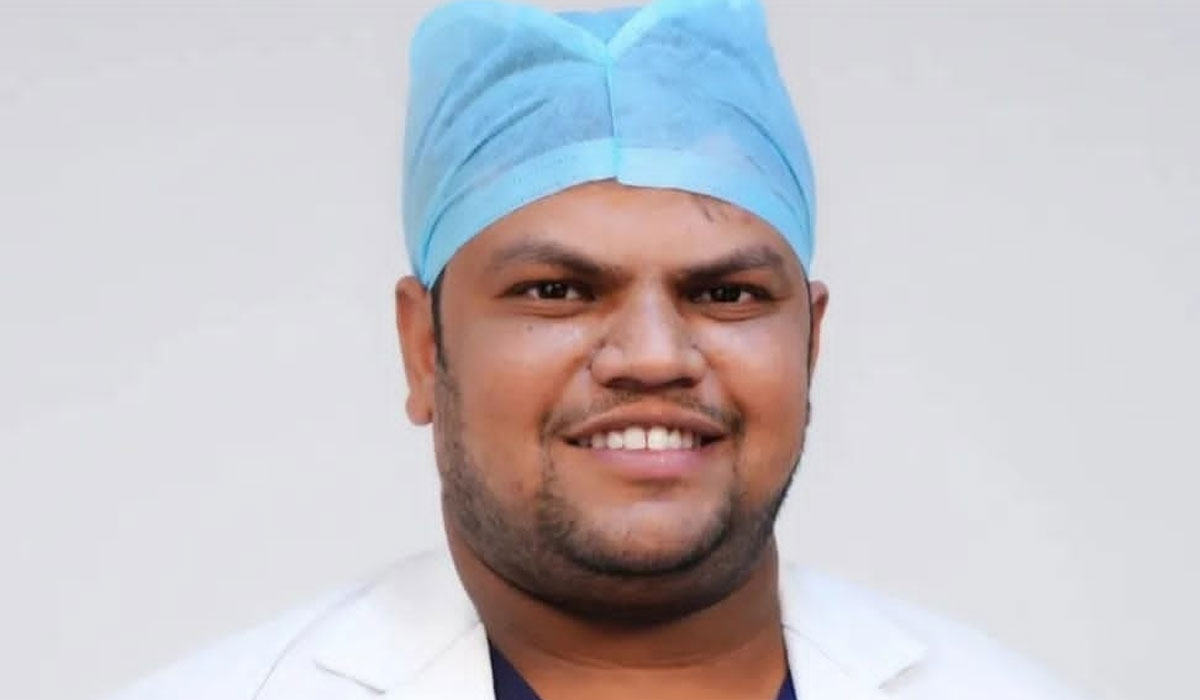 Peddapally | 12వ తరగతి ఫెయిల్ నుంచి న్యూరోసర్జన్.. తాండూర్ బిడ్డ డాక్టర్‌ బండారి తిరుపతి