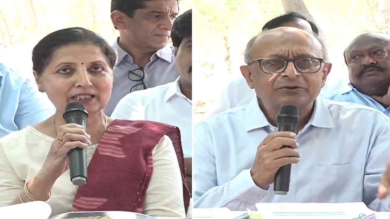 Vattinagulapally | భూమి ఇచ్చి వెళ్లకుంటే చంపేస్తామని బెదిరించారు.. వట్టినాగులపల్లి బాధితుల ఆవేదన