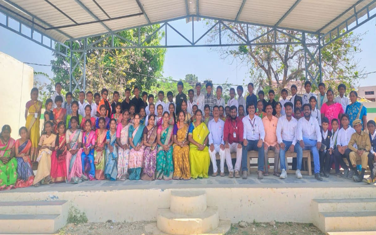 వెంపటిలో ఘనంగా స్వపరిపాలన దినోత్సవం