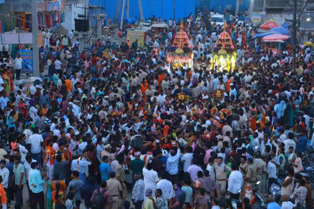 వేములవాడలో అంగరంగ వైభవంగా సీతారాముల కల్యాణం.. చిత్రాలు