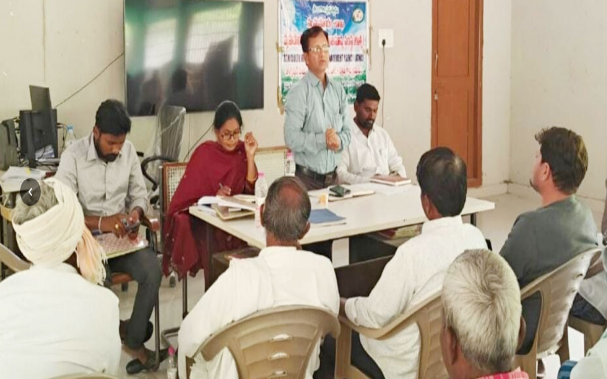 పంట మార్పిడి విధానంపై రైతులకు అవ‌గాహ‌న‌