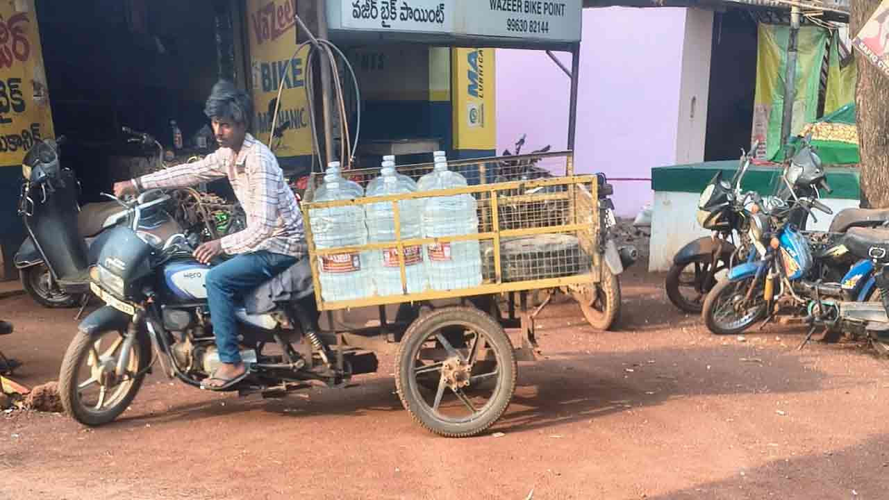 Zaheerabad | జహీరాబాద్‌లో జోరుగా మంచినీటి వ్యాపారం.. పుట్టగొడుగుల్లా వాటర్‌ ప్లాంట్లు ఏర్పాట్లు
