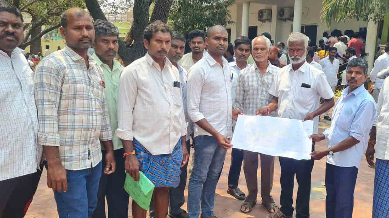 Khila warangal | 6ఎల్–ఎన్‌ఎంసీ కాలువ రద్దు చేయాలని కలెక్టకర్‌కు రైతుల వినతి