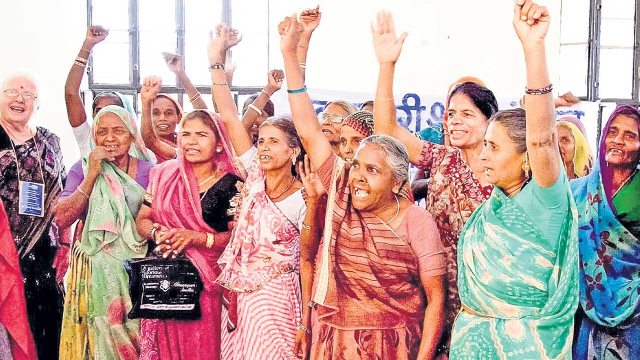 వేడుక కాదు..పోరాట స్మృతి!