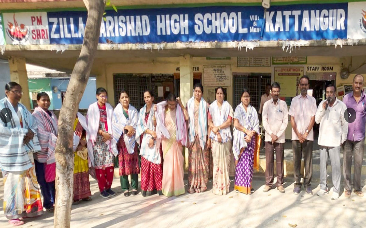 స‌మాజ అభివృద్ధిలో మ‌హిళ‌ల పాత్ర ఎంతో గొప్ప‌ది : ఎంఈఓ అంజయ్య