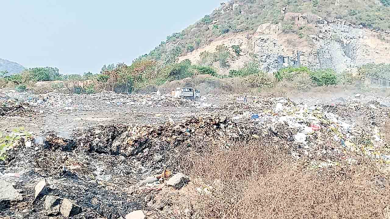 డంప్‌ యార్డు వద్దే వద్దు.. వేస్ట్‌ టూ ఎనర్జీ ప్లాంట్‌తో పర్యావరణ సమస్యలు