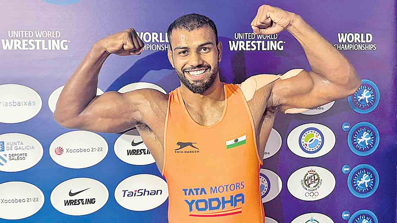 నితేశ్‌కు రజతం