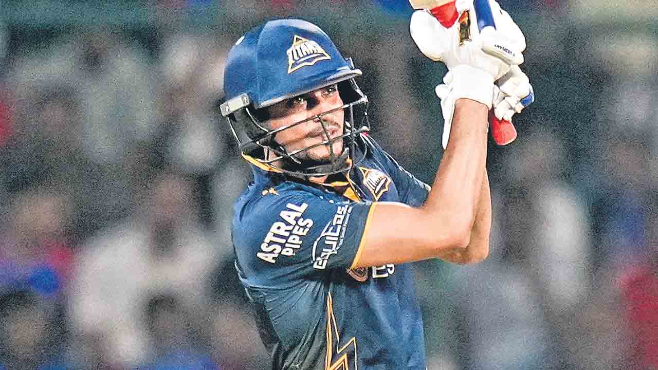 గుజరాత్‌ జిగేల్‌.. పరుగు తేడాతో ఢిల్లీపై ఉత్కంఠ విజయం