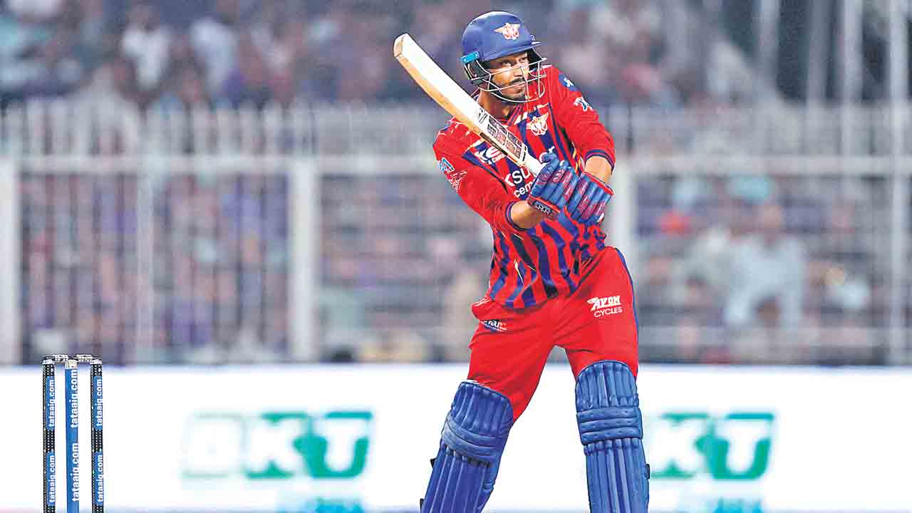 వారెవ్వా ముకుల్‌.. ఉత్కంఠ పోరులో లక్నోకు విజయం