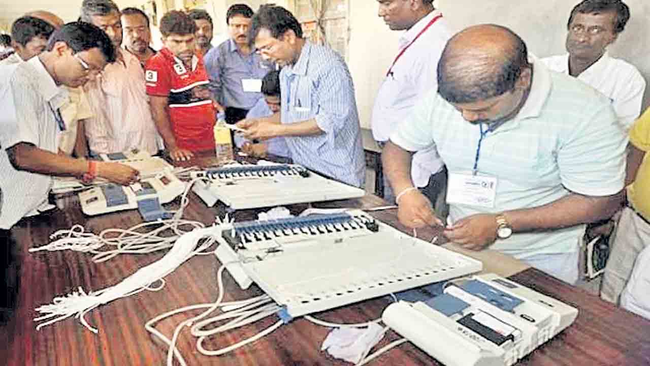ఈవీఎంలకు అగ్నిపరీక్ష.. దేశంలో ఇదే మొదటిసారి