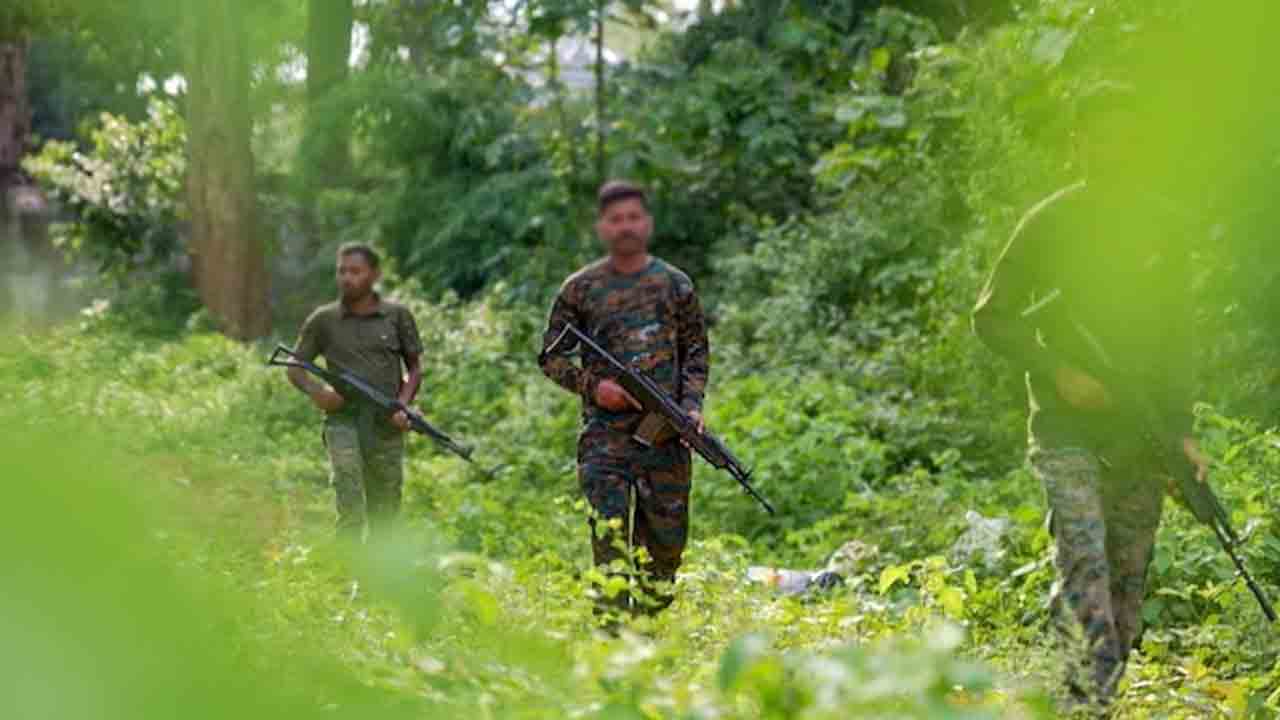 దేశంలో నక్సల్స్‌ ప్రభావిత జిల్లాలు లేవు