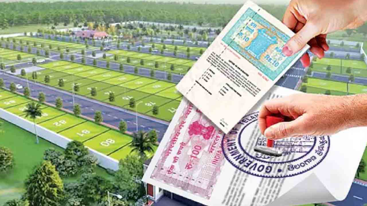 ఎల్‌ఆర్‌ఎస్‌ కోసం ఎదురుచూపులు.. అవసరానికి ప్లాట్లు అమ్ముకోలేక జనం అవస్థలు