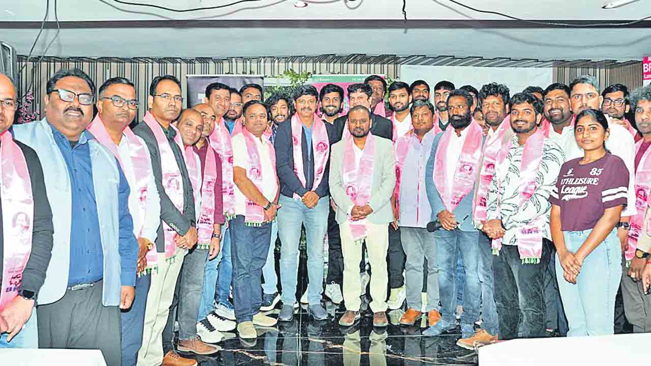 ఉద్యమం నుంచి నేటి వరకు ఎన్నారైల పాత్ర మరువలేనిది