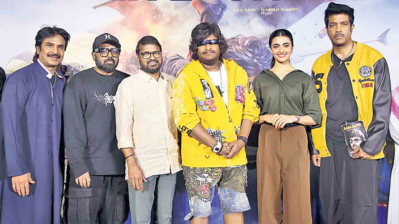 వినోదాల విందు ‘జెట్లీ’