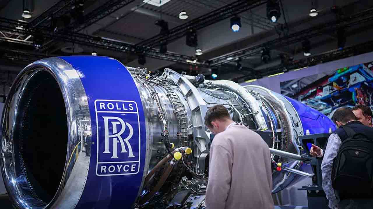 రోల్స్‌-రాయిస్‌తో సిగ్మా జట్టు