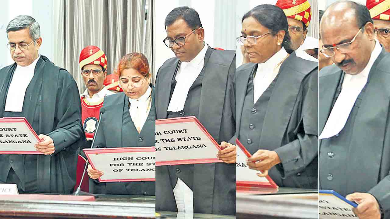 శాశ్వత న్యాయమూర్తుల ప్రమాణస్వీకారం