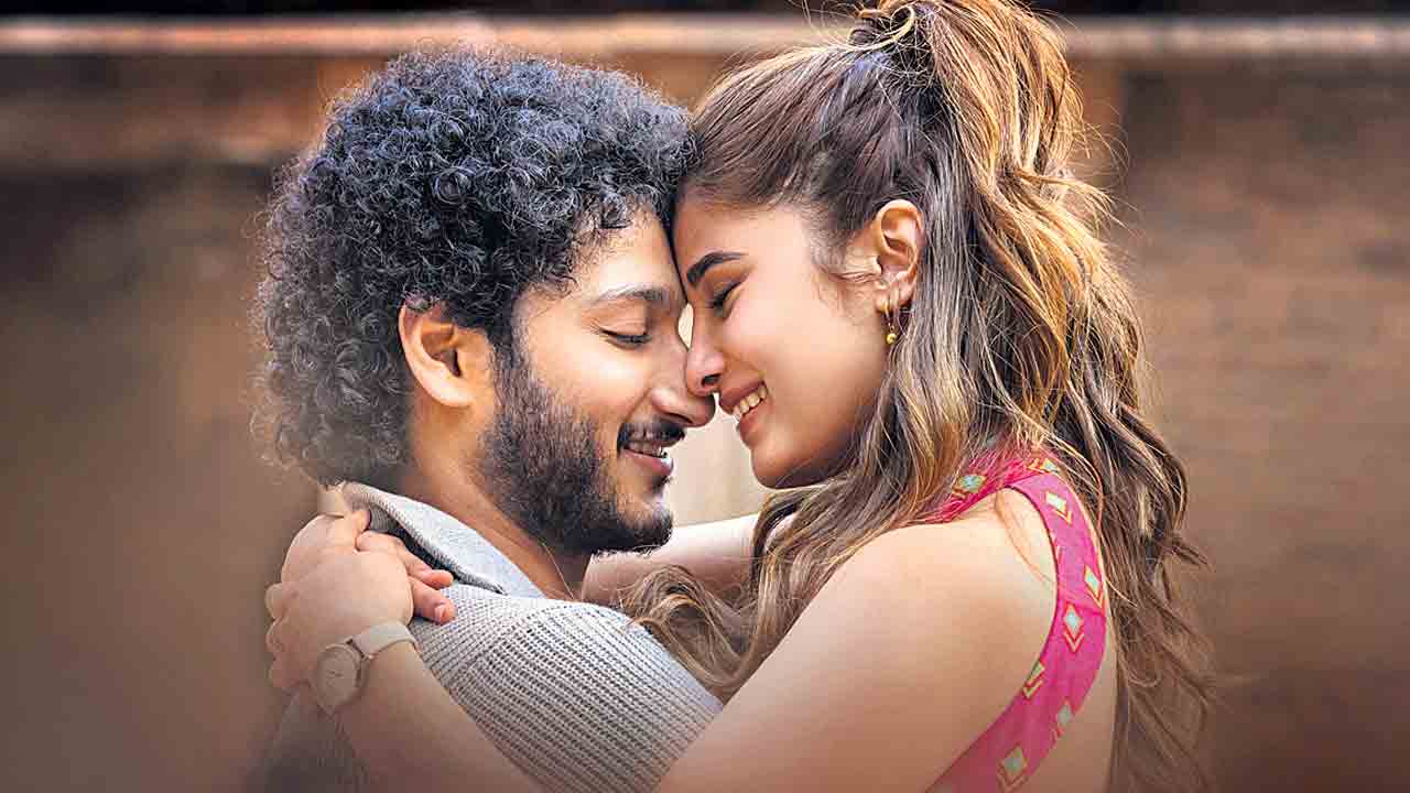 అల్లెల్లే.. అల్లెల్లే.. కలిసే ఎదలే..