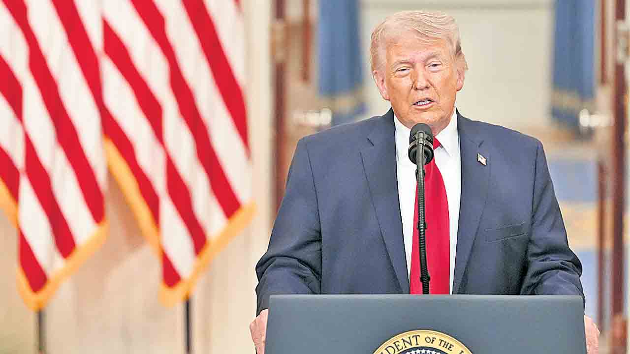 ట్రంప్‌.. నాలుక మడత.. రెండు మూడు వారాల్లో ఇరాన్‌పై భీకర దాడులు చేస్తామని ప్రకటన