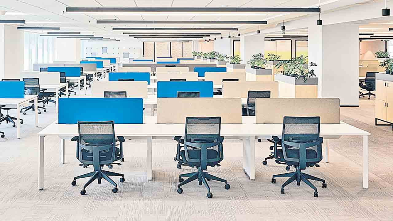 గిరాకీలేని ఆఫీస్‌ స్పేస్‌