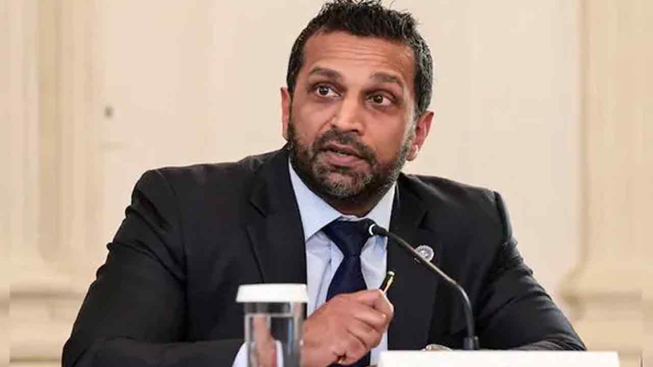 ఎఫ్‌బీఐ చీఫ్‌ కాష్‌ కు పదవీ గండం?