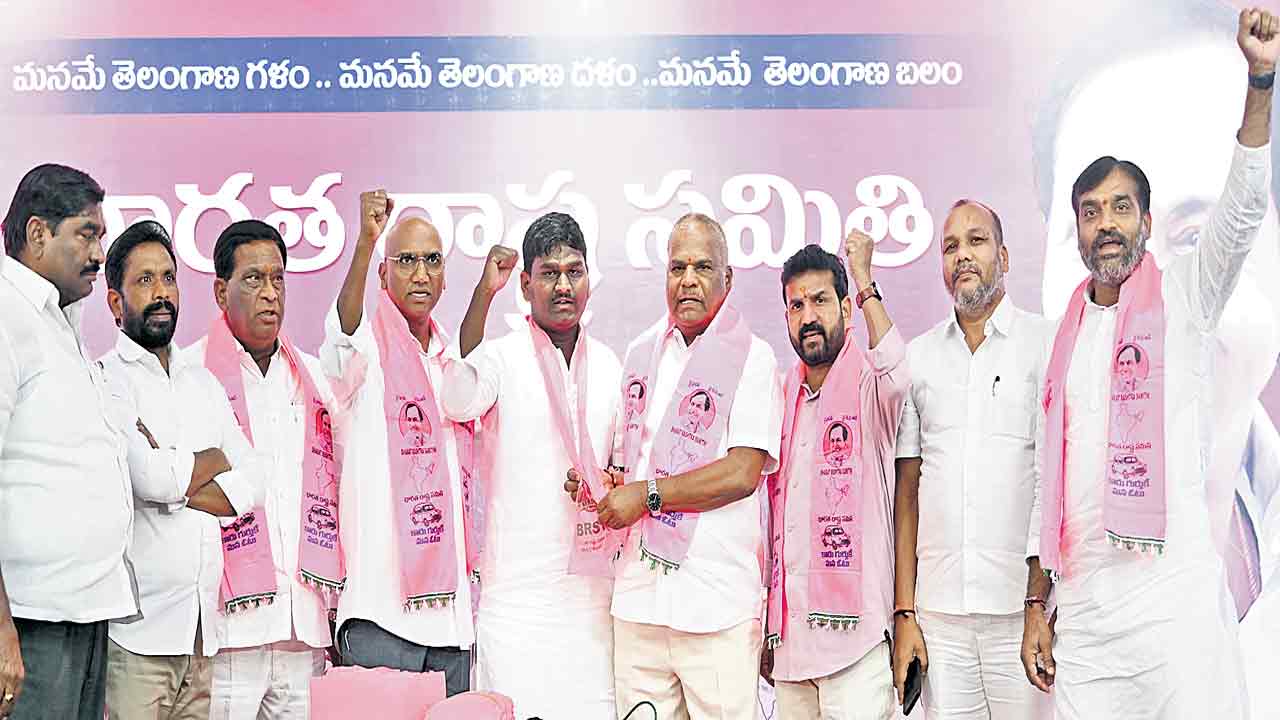 జెన్‌జీ కదలండి..రేవంత్‌ను గద్దె దించండి