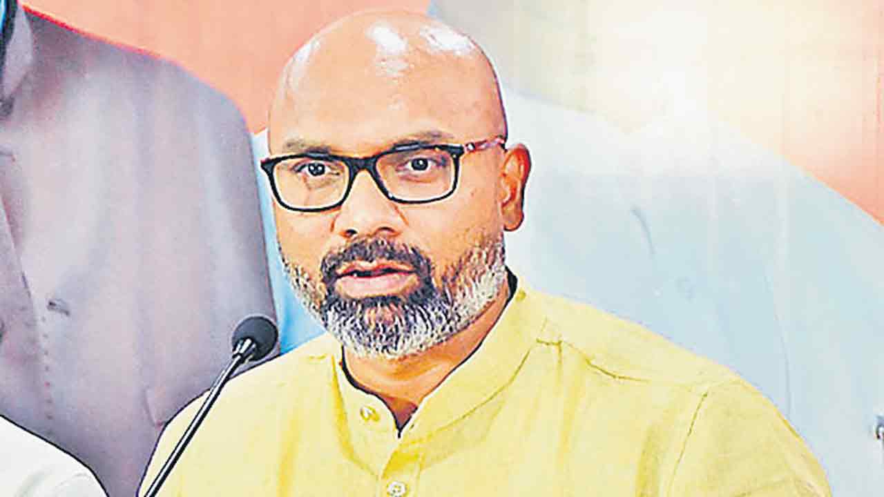 MP Dharmapuri Arvind | ‘తేజస్వీ’ సరిగానే అన్నడు!..నిజామాబాద్‌ ఎంపీ అర్వింద్‌ వ్యాఖ్యలు