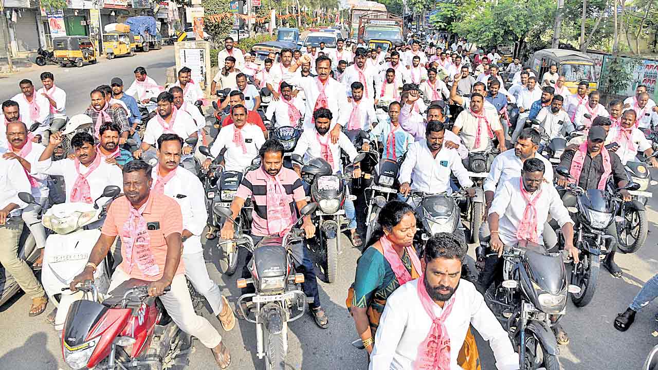 కాంగ్రెస్‌ అరాచకంపై గర్జించిన గజ్వేల్‌