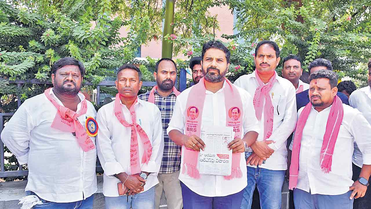 ఎమ్మెల్యే మక్కాన్‌ సింగ్‌ నరికేది ఎవరిని?