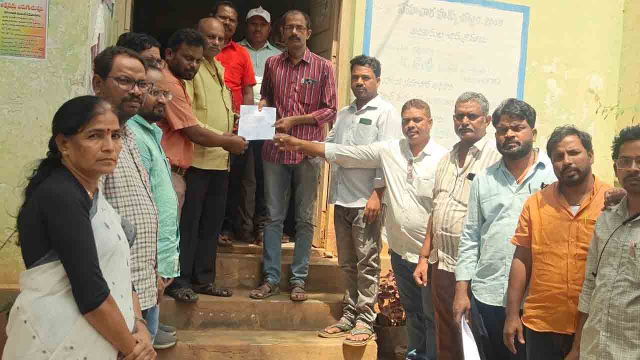 జనగణన సర్వే కోసం.. టీచర్లలో తీవ్రపోటీ