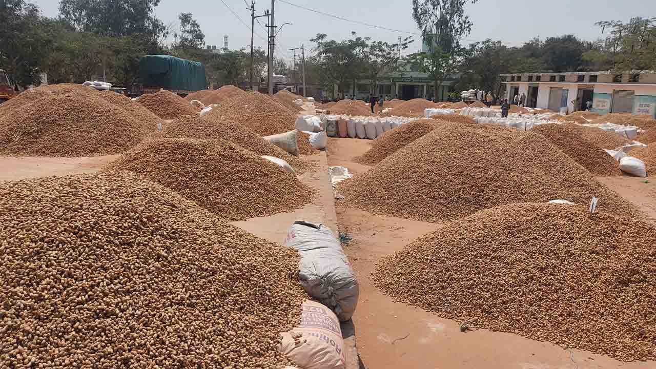 ధరలు ఢమాల్..!