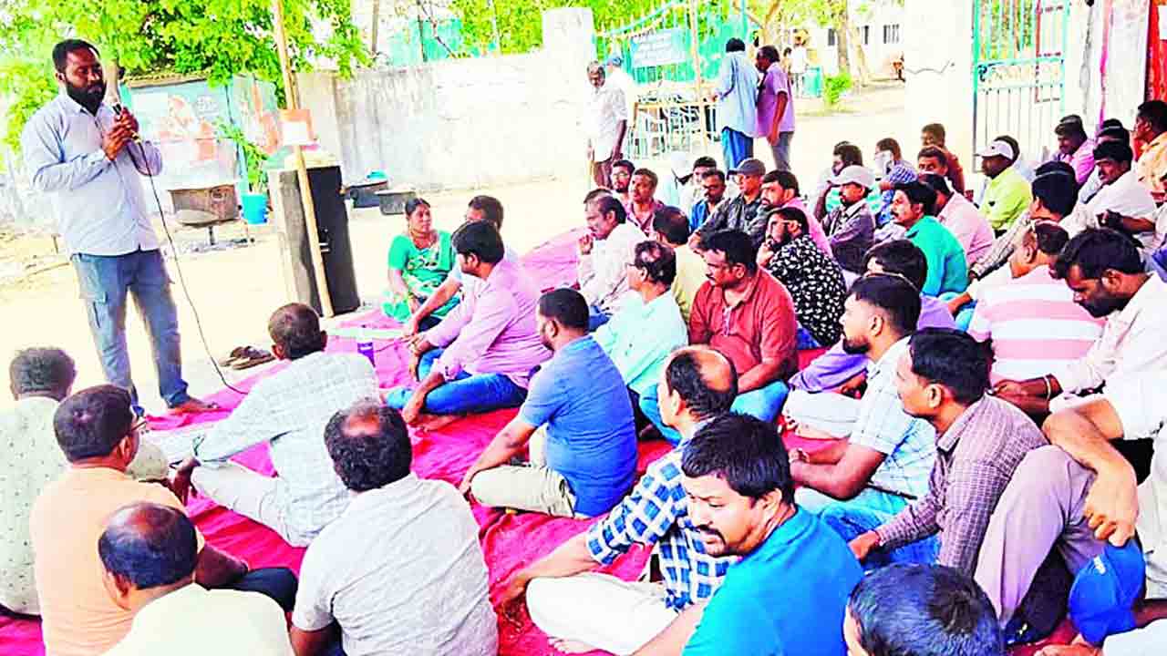 సమస్యలు పరిష్కరించకుంటే సమ్మె ఉధృతం