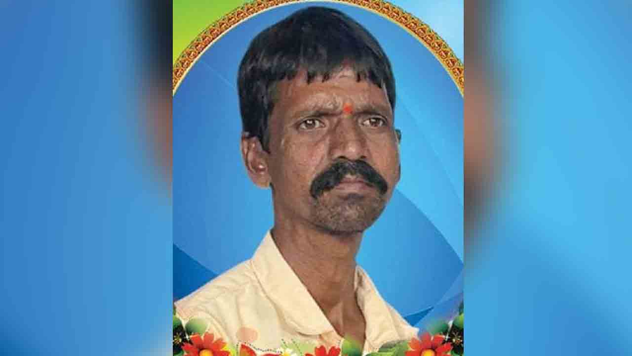 వడ దెబ్బతో ఇద్దరు మృతి