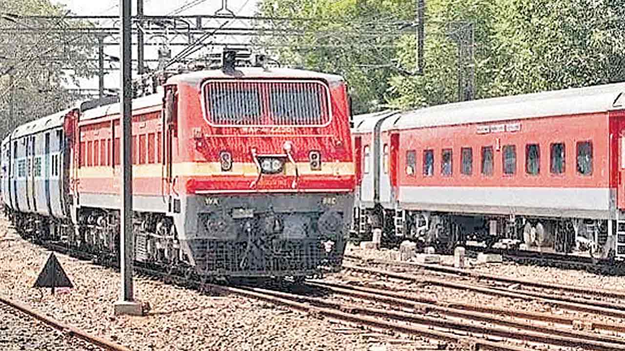 రాష్ట్ర రైల్వే ప్రాజెక్టులపై శీతకన్ను